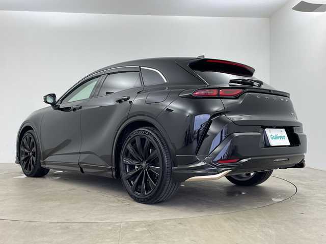 トヨタ クラウン スポーツ Z 鹿児島県 2024(令6)年 2.2万km 黒 ・メーカーナビ/BT/USB/フルセグ/miracast/・パノラミックビューモニター/・ビルトインETC2.0/・デジタルインナーミラー/・ワイヤレス充電/・AC100V/1500W/・トヨタセーフティセンス/・レーダークルーズコントロール/・オートハイビーム/・クリアランスソナー/・プリクラッシュセーフティ/・レーンディパーチャーアラート/・ブラインドスポットモニター/・ヘッドアップディスプレイ/・プロアクティブドライビングアシスト/・リアクロストラフィックアラート/・パーキングブレーキサポート/・安全降車アシスト/・レザーシート/・前席シートヒーター/・前席シートベンチレーション/・LEDヘッドライト/・フォグライト/・オートライト/・プッシュスタート/・スマートキー/・フロアマット
