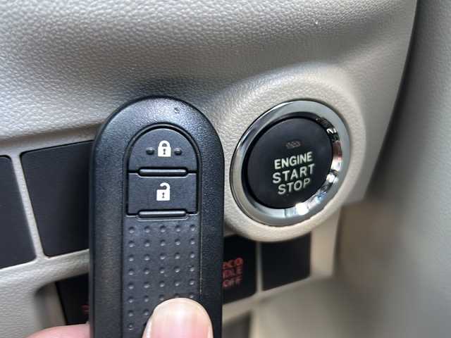 ダイハツ キャスト スタイル G SAⅡ 千葉県 2015(平27)年 3.7万km プラムブラウンクリスタルマイカ 純正メモリナビ（NMCK-W65D）/ワンセグTV/バックカメラ/ステアリングスイッチ/アイドリングストップ/オートエアコン/オートライト/プッシュスタート/スマートキー/衝突軽減ブレーキ/LEDヘッドライト/純正アルミホイール/純正フロアマット