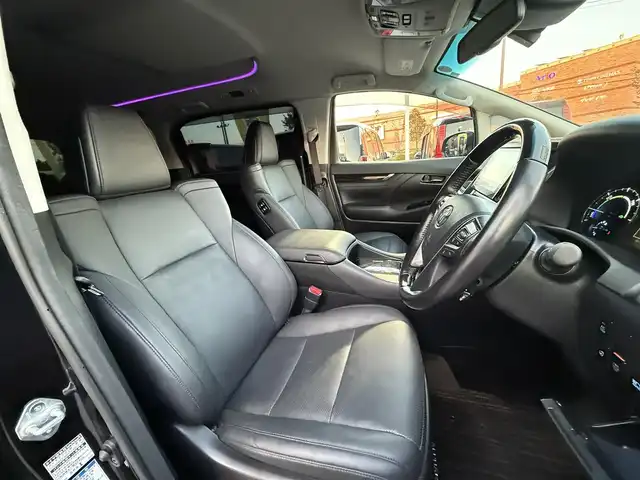 トヨタ アルファードハイブリット SR Cパッケージ 千葉県 2021(令3)年 3.9万km スパークリングブラックパールクリスタルシャイン 純正ディスプレイオーディオ/純正CD・DVDデッキ/運転席メモリーシート/電動格納ミラー/リバース連動ミラー/パワーバックドア/左右独立エアコン/シートベンチレーション/ブレーキホールド/純正１７インチAW
