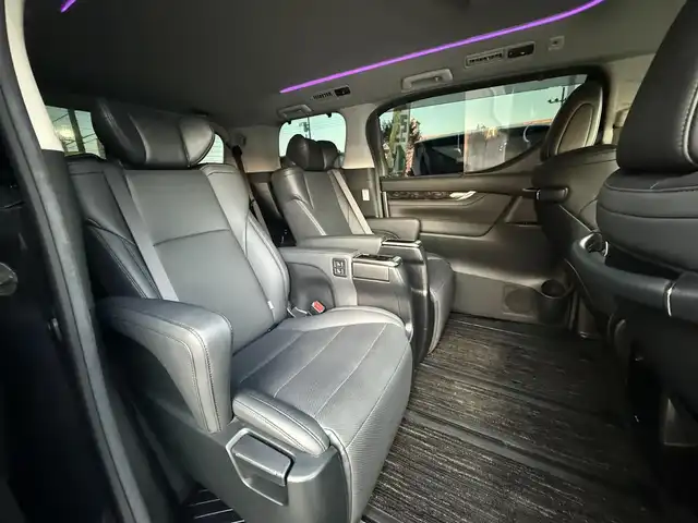 トヨタ アルファードハイブリット SR Cパッケージ 千葉県 2021(令3)年 3.9万km スパークリングブラックパールクリスタルシャイン 純正ディスプレイオーディオ/純正CD・DVDデッキ/運転席メモリーシート/電動格納ミラー/リバース連動ミラー/パワーバックドア/左右独立エアコン/シートベンチレーション/ブレーキホールド/純正１７インチAW