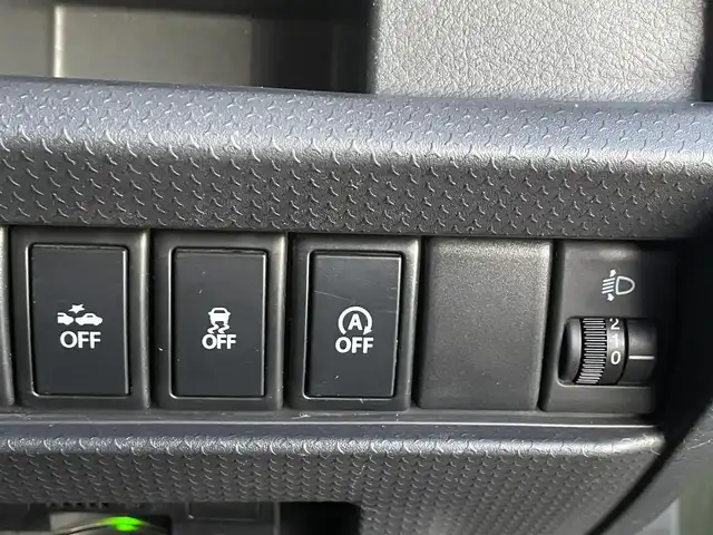 スズキ ハスラー F リミテッド Ⅱ 道央・札幌 2018(平30)年 8.9万km クールカーキPM ・４WD/・衝突被害軽減システム/・社外メモリナビ/ＳＤ／ＣＤ／ラジオ／ワンセグ/・バックカメラ/・横滑り防止装置/・シートヒーター/・ダウンヒルアシスト/・グリップコントロール/・ＥＴＣ/・スペアキー/・アイドリングストップ/・電格ミラー