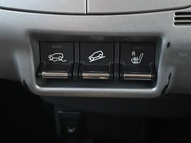 スズキ ハスラー F リミテッド Ⅱ 道央・札幌 2018(平30)年 8.9万km クールカーキPM ・４WD/・衝突被害軽減システム/・社外メモリナビ/ＳＤ／ＣＤ／ラジオ／ワンセグ/・バックカメラ/・横滑り防止装置/・シートヒーター/・ダウンヒルアシスト/・グリップコントロール/・ＥＴＣ/・スペアキー/・アイドリングストップ/・電格ミラー