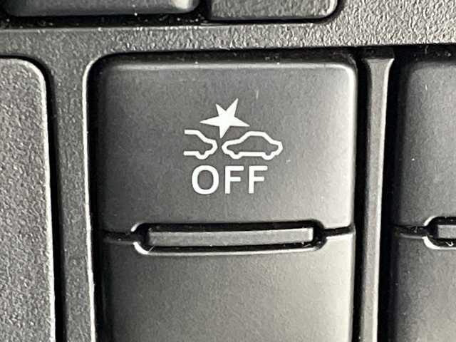 トヨタ ルーミー カスタムG－T 群馬県 2017(平29)年 4.9万km パールホワイトⅢ 純正後席モニター　純正９型ナビ　バックカメラ　ビルトインＥＴＣ　両側電動スライドドア　衝突被害軽減ブレーキ　レーンアシスト　ＬＥＤヘッドランプ　フォグランプ　オートライト　スマートキー　禁煙車