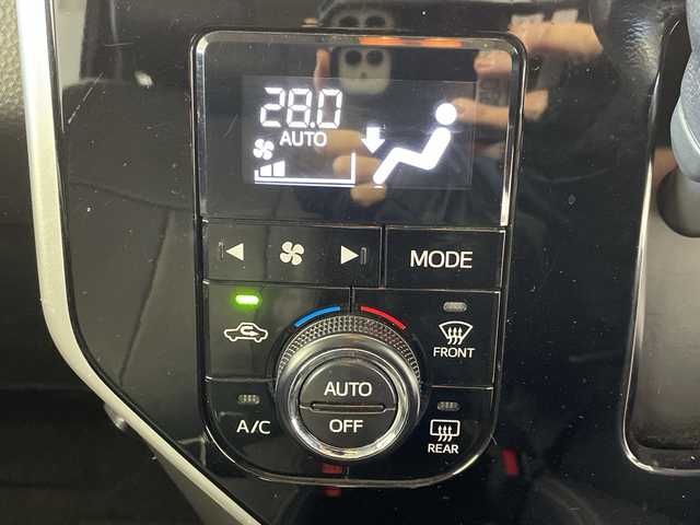 トヨタ ルーミー カスタムG－T 群馬県 2017(平29)年 4.9万km パールホワイトⅢ 純正後席モニター　純正９型ナビ　バックカメラ　ビルトインＥＴＣ　両側電動スライドドア　衝突被害軽減ブレーキ　レーンアシスト　ＬＥＤヘッドランプ　フォグランプ　オートライト　スマートキー　禁煙車