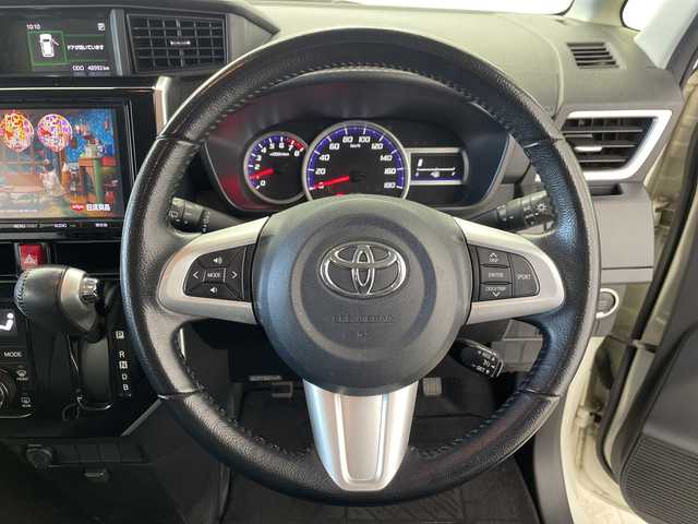 トヨタ ルーミー カスタムG－T 群馬県 2017(平29)年 4.9万km パールホワイトⅢ 純正後席モニター　純正９型ナビ　バックカメラ　ビルトインＥＴＣ　両側電動スライドドア　衝突被害軽減ブレーキ　レーンアシスト　ＬＥＤヘッドランプ　フォグランプ　オートライト　スマートキー　禁煙車