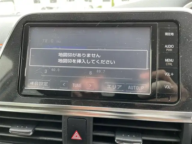 車両画像11