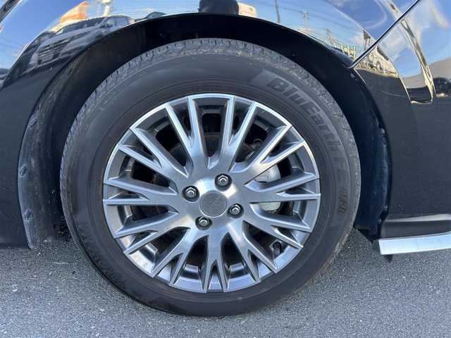 日産 ノート オーテック 静岡県 2022(令4)年 2.3万km 黒 ・純正SDナビ/・フルセグTV/・Bluetooth/・LEDライト/・インテリジェントルームミラー/・ハーフレザーシート/・ETC/・フォグランプ/・アラウンドビューモニター/・革巻きステアリング/・純正16AW