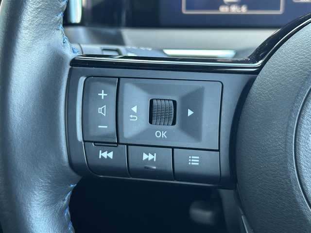 日産 ノート オーテック 静岡県 2022(令4)年 2.3万km 黒 ・純正SDナビ/・フルセグTV/・Bluetooth/・LEDライト/・インテリジェントルームミラー/・ハーフレザーシート/・ETC/・フォグランプ/・アラウンドビューモニター/・革巻きステアリング/・純正16AW