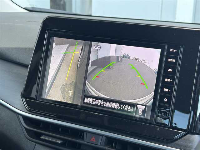 日産 ノート オーテック 静岡県 2022(令4)年 2.3万km 黒 ・純正SDナビ/・フルセグTV/・Bluetooth/・LEDライト/・インテリジェントルームミラー/・ハーフレザーシート/・ETC/・フォグランプ/・アラウンドビューモニター/・革巻きステアリング/・純正16AW