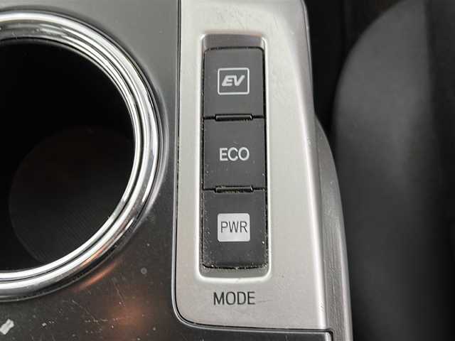 トヨタ プリウス α G 愛知県 2013(平25)年 6.9万km シルバーM 純正7型ナビ【NSZT-W62G】/Bluetooth/CD/DVD/フルセグ/バックカメラ/純正フロアマット/EVMODE/ECOMODE/PWRMODE/ETC/ドアバイザー/ヘッドライトウォッシャー/フォグランプ