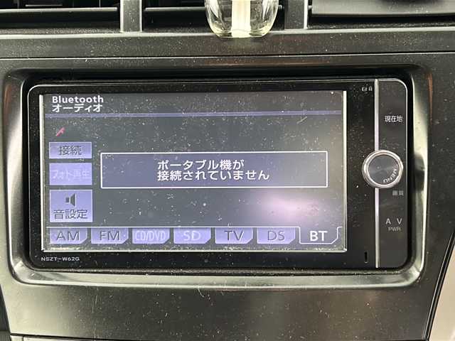 トヨタ プリウス α G 愛知県 2013(平25)年 6.9万km シルバーM 純正7型ナビ【NSZT-W62G】/Bluetooth/CD/DVD/フルセグ/バックカメラ/純正フロアマット/EVMODE/ECOMODE/PWRMODE/ETC/ドアバイザー/ヘッドライトウォッシャー/フォグランプ