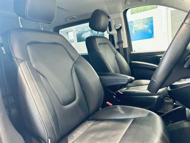 メルセデス・ベンツ Ｖ２６０ ロング 大阪府 2019(平31)年 4.3万km ロッククリスタルホワイト 250台限定車/レーダーセーフティ/黒革/メモリ付きパワーシート/シートヒーター/純正ナビ/TV/360度カメラ/ACC/ブラインドスポット/純正18インチAW/LEDヘッドライト/電動リアゲート/ETC/ドラレコ/レーダー探知機