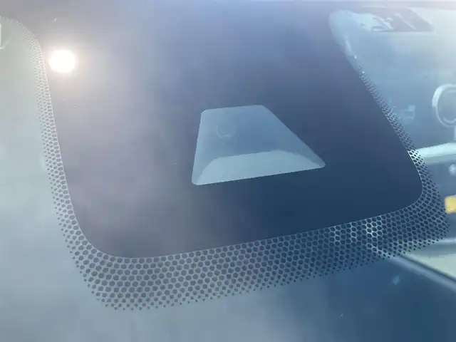 三菱 デリカミニ T プレミアム 鳥取県 2024(令6)年 1.6万km アメジストブラック/シルキーホワイト ターボ車/社外ナビ/CD/DVD/BT/USB/マルチアラウンドモニター/e-Assist・マイパイロット/両側パワースライドドア/ドライブレコーダー・ETC/前席シートヒーター/リアサーキュレーター/電動パーキングブレーキ/パドルシフト/LEDヘットライト/フォグライト/純正15インチアルミホイール/プッシュエンジンスタート/ルーフレール/フロアマット・ドアバイザー