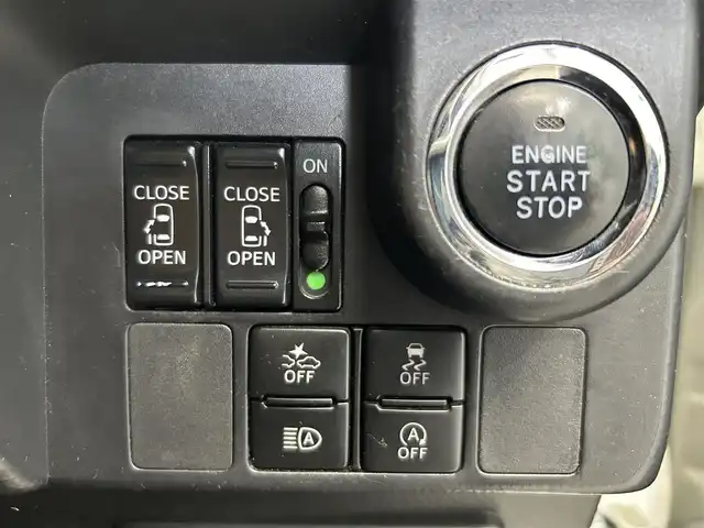 トヨタ タンク カスタムG－T 鹿児島県 2020(令2)年 1.1万km パールホワイトⅢ 禁煙車　/スマートアシストII　/社外ナビ　/・フルセグＴＶ　/・Ｂｌｕｅｔｏｏｔｈ　/・AM/FM/・BT/前方ドラレコ　/両側パワスラ　/クルコン　/電格ミラー　/ステリモ　/純正フロアマット　/フォグライト　/スマートキー　/クルコン　/社外ＥＴＣ