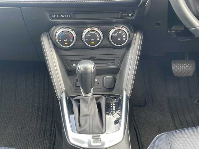 マツダ マツダ２ 15S プロアクティブ Sパッケージ 静岡県 2019(令1)年 3.3万km ソウルレッドクリスタルM 純正ナビ/（CD/DVD/AM/FM/BT）/・フルセグTV/・アラウンドビューモニター/シートヒーター（運転席/助手席）/パワーシート/ステアリングヒーター/コーナーセンサー/レーンキープアシスト/衝突軽減ブレーキ/ヘッドアップディスプレイ/ETC/パドルシフト/純正アルミホイール