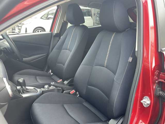 マツダ マツダ２ 15S プロアクティブ Sパッケージ 静岡県 2019(令1)年 3.3万km ソウルレッドクリスタルM 純正ナビ/（CD/DVD/AM/FM/BT）/・フルセグTV/・アラウンドビューモニター/シートヒーター（運転席/助手席）/パワーシート/ステアリングヒーター/コーナーセンサー/レーンキープアシスト/衝突軽減ブレーキ/ヘッドアップディスプレイ/ETC/パドルシフト/純正アルミホイール