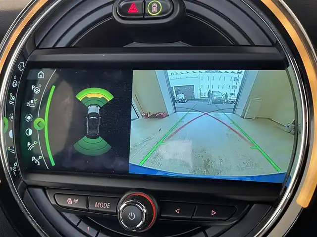 ＭＩＮＩ ミニ クーパー コンバーチブル 熊本県 2019(令1)年 3.9万km 青 ・スマートキー/・プッシュスタート/・電動オープン/・インテリジェントセーフティ/・PDC自動起動/・パーキングアシスト/・前席シートヒーター /・純正HDDナビ/　【Bluetooth・USB・MSV】/・バックカメラ/・ETC/・ドライブレコーダー(前方録画)/・LEDヘッドランプ/・LEDフォグランプ/・UKテール
