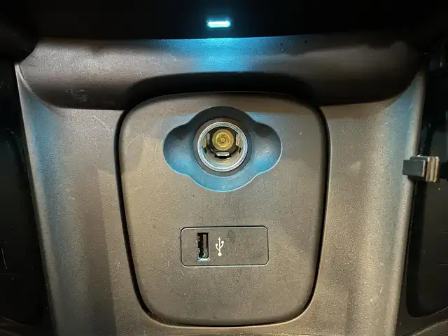 ＭＩＮＩ ミニ クーパー コンバーチブル 熊本県 2019(令1)年 3.9万km 青 ・スマートキー/・プッシュスタート/・電動オープン/・インテリジェントセーフティ/・PDC自動起動/・パーキングアシスト/・前席シートヒーター /・純正HDDナビ/　【Bluetooth・USB・MSV】/・バックカメラ/・ETC/・ドライブレコーダー(前方録画)/・LEDヘッドランプ/・LEDフォグランプ/・UKテール