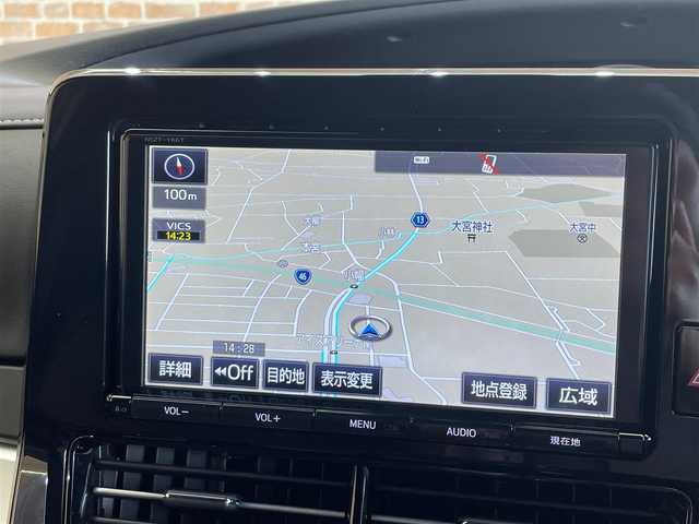 トヨタ エスティマ ハイブリッド アエラス プレミアム 岩手県 2017(平29)年 3.7万km ホワイトパールクリスタルシャイン ４WD/寒冷地仕様/クルーズコントロール/両側パワースライドドア/パワーシート/衝突被害軽減ブレーキ/オートハイビーム/純正ナビ（Bluetooth CD DVD フルセグ）/AC100V1500W/アイドリングストップ/ETC2.0/純正１７インチアルミホイール/サイドカメラ/３列シート/ウォークスルー/オットマン