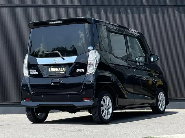 日産 デイズ ルークス ハイウェイスター Xターボ 秋田県 2018(平30)年 3.5万km ブラック 社外SDナビ（AM/FA/BT/CD/DVD）/純正14AW/全方位カメラ/LKA/オートライト/オートマチックハイビーム/ETC/ドアバイザー/ウィンカーミラー/ワンセグTV/プッシュスタート/運転席側シートヒーター