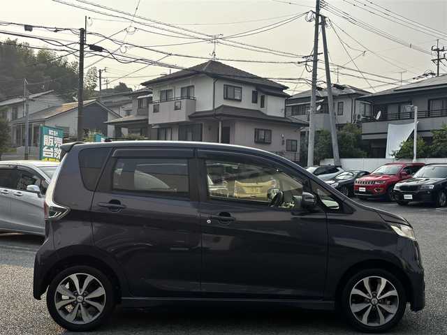 日産 デイズ ハイウェイスターG 熊本県 2013(平25)年 7.2万km プレミアムパープルP 純正ナビ（MP313D-W）/【フルセグTV/Bluetooth/CD/DVD】/全周囲カメラ/純正15インチAW/オートLEDヘッドライト/スマートキー/プッシュスタート/ドライブレコーダー（前後）/ETC/純正革巻きステアリング/ステアリングスイッチ/ウィンカーミラー/純正ドアバイザー/盗難防止装置/ABS/アイドリングストップ/保証書/取扱説明書
