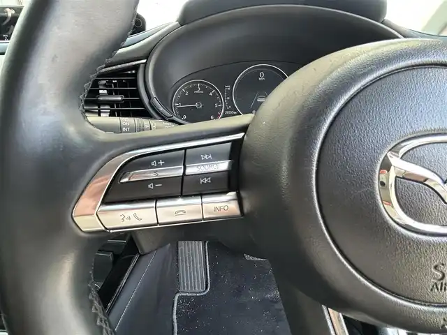 マツダ ＣＸ－３０ XD プロアクティブ 奈良県 2021(令3)年 2.6万km マシーングレープレミアムM ワンオーナー/メーカーナビ/アラウンドビューモニタ/ディーゼルターボ/パドルシフト/電動リアゲート/追従式クルコン/フルセグテレビ/ドラレコ/ETC/USB付/Bluetooth/レーンキープアシスト/革巻きステアリング/オートライト/取扱説明書