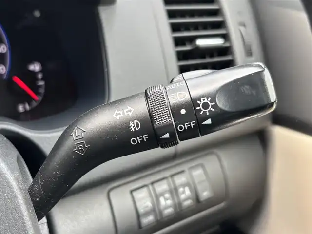 マツダ ＭＰＶ 23S Lパッケージ 宮城県 2013(平25)年 6.7万km クリスタルホワイトパールマイカ 走行距離：66203km/ＢＯＳＥスピーカー/Ｄ＋Ｎ席シートヒーター/純正ナビ/後席モニター（ALPINE）/両側パワースライドドア/パワーバックドア/電動格納サードシート/オットマン/ＥＴＣ/純正フロアマット/Ｄ席パワーシート/純正アルミホイール/エアロ/WAC/バックカメラ/ハーフレザーハンドルカバー/ワンオーナー/AM・FM・BT・TV・DVD・SD・HDMI・IPod