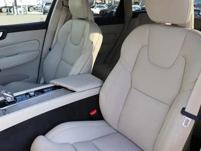 ボルボ ボルボ ＸＣ６０ B5 AWD インスクリプション 宮城県 2021(令3)年 3万km パール ワンオーナー/純正ナビ（googleバージョン）/・appleCarplay・androidauto・Bluetooth/１２．３インチフル液晶ドライバーディスプレイ/ラグジュアリーパッケージ/パノラマサンルーフ/バング＆オルフセン プレミアムサウンド/クリスタルガラスシフトノブ/パイロットアシスト/パーフォレーテッドファインナッパレザー/・左右メモリー付き・ベンチレーション/全席シートヒーター/ステアリングヒーター/ヘッドアップディスプレイ/パワーバックドア/３６０℃カメラ/ワイアレス充電/前後コーナーセンサー/純正ＯＰ前後ドライブレコーダー/純正ビルトインＥＴＣ/ＬＥＤヘッドライト