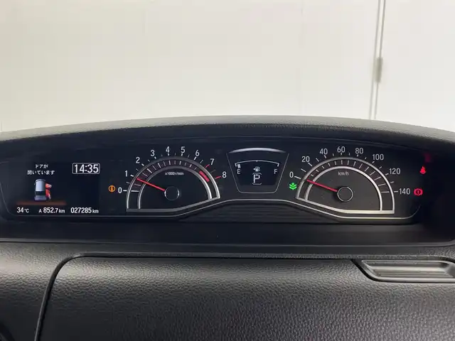 ホンダ Ｎ ＢＯＸ カスタム G L ターボ ホンダセンシング 茨城県 2020(令2)年 2.8万km クリスタルブラックパール 純正ナビ/ＡＭ／ＦＭ／Ｂｌｕｅｔｏｏｔｈ／ＣＤ／ＤＶＤ/フルセグＴＶ/両側パワースライドドア/ホンダセンシング/レーダークルーズコントロール/パドルシフト/横滑り防止装置/バックカメラ/ＬＥＤヘッドライト/ビルトインＥＴＣ/前席シートヒーター/純正フロアマット/ハーフレザーシート