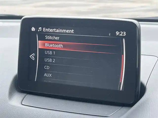 マツダ マツダ２ XD ホワイトコンフォート 秋田県 2020(令2)年 2.4万km ポリメタルグレーM ４WD/ターボ/衝突軽減システム/LEDヘッドライト/純正SDナビ/フルセグ/全方位カメラ（360°ビューモニター）/WORK SCHWERT SW2　17インチアルミ（夏タイヤ装着）/スマートキー/運転席パワーシート/前席シートヒーター/アイドリングストップ/プッシュスタート/コーナーセンサー/レーンキープアシスト/オートマチックハイビーム/クルーズコントロール追従走行有/ブラインドスポットモニター/ステアリングスイッチ/ステアリングヒーター/パドルシフト/ビルトインETC/純正フロアマット/オートライト/オートエアコン/パワーステアリング/パワーウィンドウ/横滑り防止/盗難防止装置/寒冷地仕様/電動格納ウィンカーミラー/キーレスエントリー/保証書/取扱説明書/記録簿/スペアキー1本有