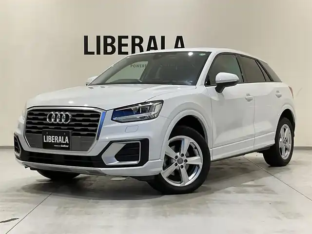 アウディ Ｑ２ 熊本県 2019(令1)年 2.8万km パール アシスタンスパッケージ/・アダプティブクルーズコントロール/・レーンキープアシスト/・アウディサイドアシスト/・アウディブレーキガード/・アウディプレセンスリア/純正メモリナビ/バックカメラ/パーキングアシスト/コーナーセンサー/DVD/Bluetooth/SD/USB/AUX/AppleCarPlay/フルセグTV/パワートランクドア/オートマチックハイビーム/休憩推奨/LEDヘッドライト/前後ドライブレコーダー/ETC2.0