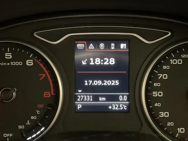 アウディ Ｑ２ 熊本県 2019(令1)年 2.8万km パール アシスタンスパッケージ/・アダプティブクルーズコントロール/・レーンキープアシスト/・アウディサイドアシスト/・アウディブレーキガード/・アウディプレセンスリア/純正メモリナビ/バックカメラ/パーキングアシスト/コーナーセンサー/DVD/Bluetooth/SD/USB/AUX/AppleCarPlay/フルセグTV/パワートランクドア/オートマチックハイビーム/休憩推奨/LEDヘッドライト/前後ドライブレコーダー/ETC2.0