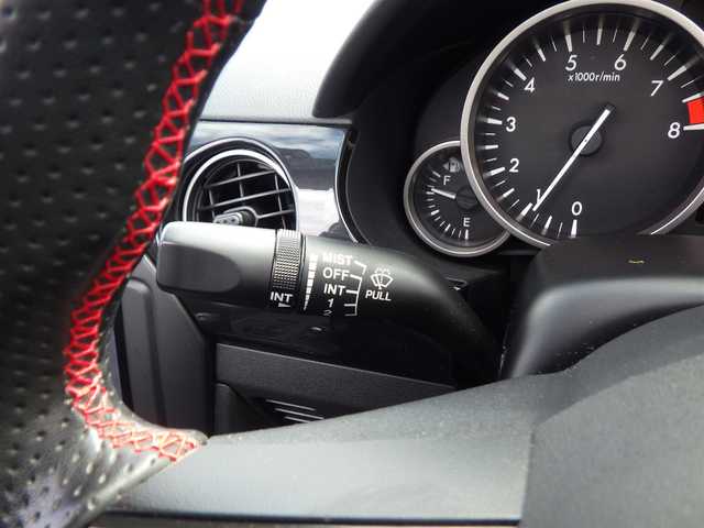 マツダ ロードスター RS RHT 千葉県 2014(平26)年 7.7万km ジェットブラックマイカ RECAROシート/マフラー【マツダスピード】/ハンドル【AUTOEXE】/社外HDDナビ/地デジTV/【DVD/CD再生機能　Bluetooth接続】/バックカメラ/ドライブレコーダー/革巻きステアリング/ETC/HIDヘッドライト/フォグライト/純正17インチアルミホイル/アドバンストキーレスエントリー