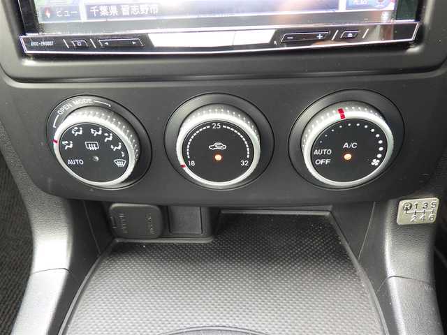 マツダ ロードスター RS RHT 千葉県 2014(平26)年 7.7万km ジェットブラックマイカ RECAROシート/マフラー【マツダスピード】/ハンドル【AUTOEXE】/社外HDDナビ/地デジTV/【DVD/CD再生機能　Bluetooth接続】/バックカメラ/ドライブレコーダー/革巻きステアリング/ETC/HIDヘッドライト/フォグライト/純正17インチアルミホイル/アドバンストキーレスエントリー