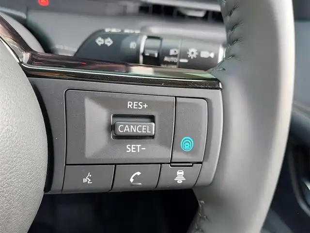 日産 セレナ e－パワー ハイウェイスター V 東京都 2025(令7)年 0.1千km プリズムホワイト 登録済未使用車/純正12.3インチカラーディスプレイ/アラウンドビューモニター/プロパイロット/インテリジェントルームミラー/前後ドライブレコーダー/両側電動スライドドア/ビルトインETC2.0/衝突軽減ブレーキ/レーンキープアシスト/ブラインドスポットモニター/オートマチックハイビーム/コーナーセンサー/置くだけワイヤレス充電器/後席サンシェード/LEDヘッドライト/スマートキー/スペアキー×１