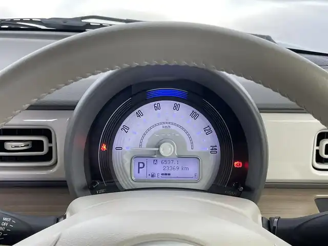 スズキ ラパン X 埼玉県 2015(平27)年 2.4万km フレンチミントパールメタリック 社外ナビ　ＥＴＣ　シートヒーター　オートライト　レーダーブレーキサポート　ＤＣ再生　純正アルミホイール　純正フロアマット　オートエアコン　電動格納ミラー　スマートキー　プッシュスタート　ＬＥＤライト