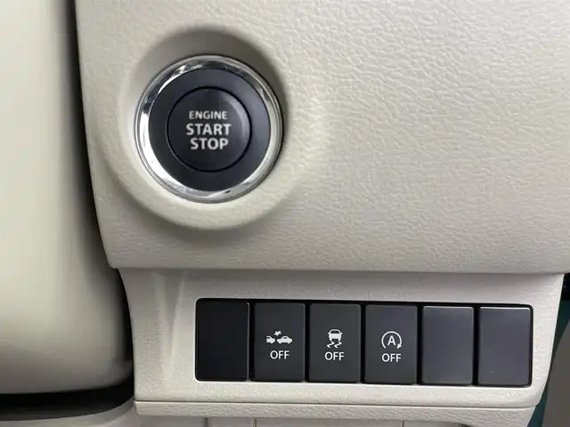 スズキ ラパン X 埼玉県 2015(平27)年 2.4万km フレンチミントパールメタリック 社外ナビ　ＥＴＣ　シートヒーター　オートライト　レーダーブレーキサポート　ＤＣ再生　純正アルミホイール　純正フロアマット　オートエアコン　電動格納ミラー　スマートキー　プッシュスタート　ＬＥＤライト