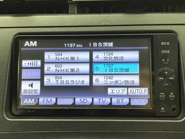 トヨタ プリウス S　LEDエディション 茨城県 2011(平23)年 12.2万km ダークバイオレットマイカメタリック 純正ナビ［NSZT-W61G］　フルセグ再生可　Bluetooth/CD/DVD　純正フロアマット　純正ETC　コーナーセンサー　ドアバイザー　