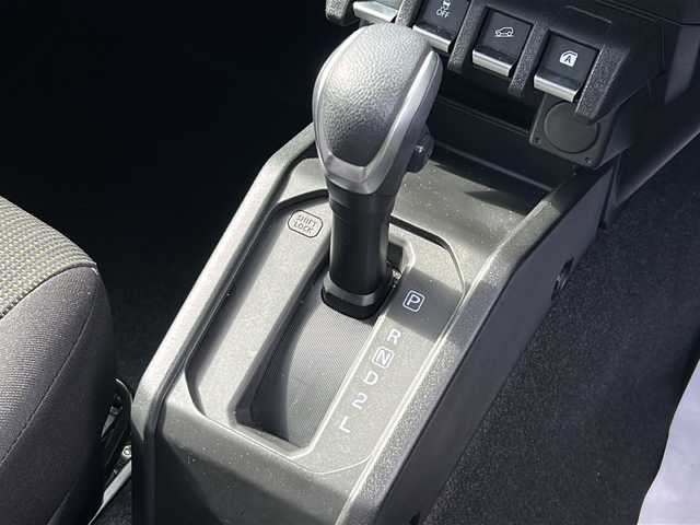 スズキ ジムニー XC 福島県 2023(令5)年 1.5万km シフォンアイボリーM 4WD セーフティーサポート 衝突軽減ブレーキ クルーズコントロール シートヒーター レーンキープ LEDヘッドライト フォグランプ オートライト ヘッドライトウオッシャー 純正アルミ スマートキー