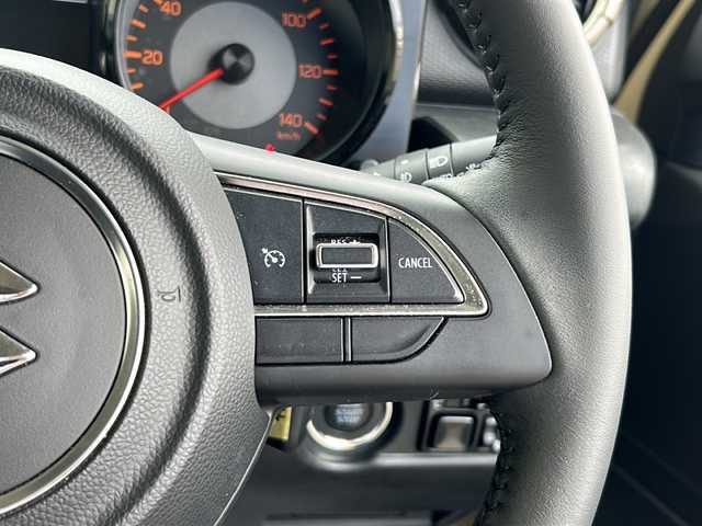 スズキ ジムニー XC 福島県 2023(令5)年 1.5万km シフォンアイボリーM 4WD セーフティーサポート 衝突軽減ブレーキ クルーズコントロール シートヒーター レーンキープ LEDヘッドライト フォグランプ オートライト ヘッドライトウオッシャー 純正アルミ スマートキー