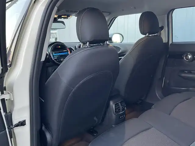 ＭＩＮＩ ＢＭＷ ミニ クラブマン クーパーD 埼玉県 2020(令2)年 3.9万km ペッパー・ホワイト ペッパーパッケージ /ACC /純正ナビ /バックカメラ /コンフォートアクセス /OP純正17インチアルミホイール /PDC /アンビエントライト /インテリジェントセーフティ /パークアシスト /LEDヘッドライト /ミラーETC /フォグランプ