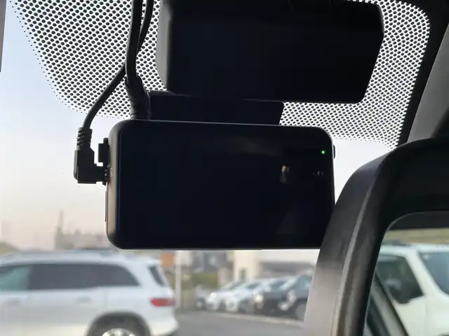 ＭＩＮＩ ＢＭＷ ミニ クラブマン クーパーD 埼玉県 2020(令2)年 3.9万km ペッパー・ホワイト ペッパーパッケージ /ACC /純正ナビ /バックカメラ /コンフォートアクセス /OP純正17インチアルミホイール /PDC /アンビエントライト /インテリジェントセーフティ /パークアシスト /LEDヘッドライト /ミラーETC /フォグランプ