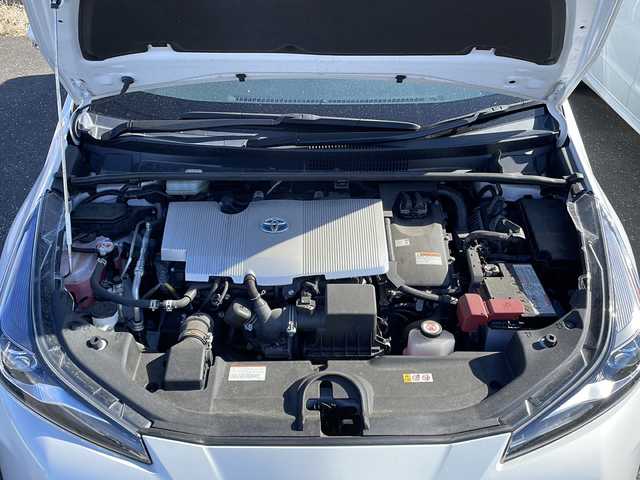 トヨタ プリウス SセーフティプラスⅡ 岩手県 2021(令3)年 5.2万km プラチナホワイトパールマイカ プリクラッシュセーフティ/純正ナビ/Bluetooth/パノラミックビューモニター/レーダークルーズコントロール/ETC/LEDヘッドライト/LEDフォグ/オートライト/クリアランスソナー/ドライブレコーダー/BSM/革巻きステアリング/ステアリングスイッチ/スマートキー/取扱説明書/保証書