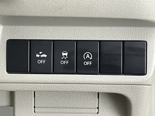 スズキ ラパン S 愛知県 2016(平28)年 5.7万km シフォンアイボリーメタリック 純正ナビ　全方位カメラ　シートヒーター　禁煙車　レーダーブレーキサポート　衝突軽減　ＨＩＤヘッドライト　純正フロアマット　オートライト　ＤＶＤ　ＵＳＢ　フルセグＴＶ　ツートンカラー　プッシュスタート