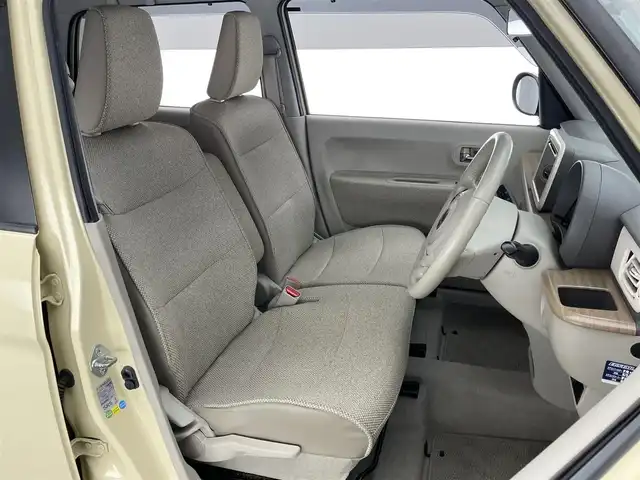 スズキ ラパン S 愛知県 2016(平28)年 5.7万km シフォンアイボリーメタリック 純正ナビ　全方位カメラ　シートヒーター　禁煙車　レーダーブレーキサポート　衝突軽減　ＨＩＤヘッドライト　純正フロアマット　オートライト　ＤＶＤ　ＵＳＢ　フルセグＴＶ　ツートンカラー　プッシュスタート