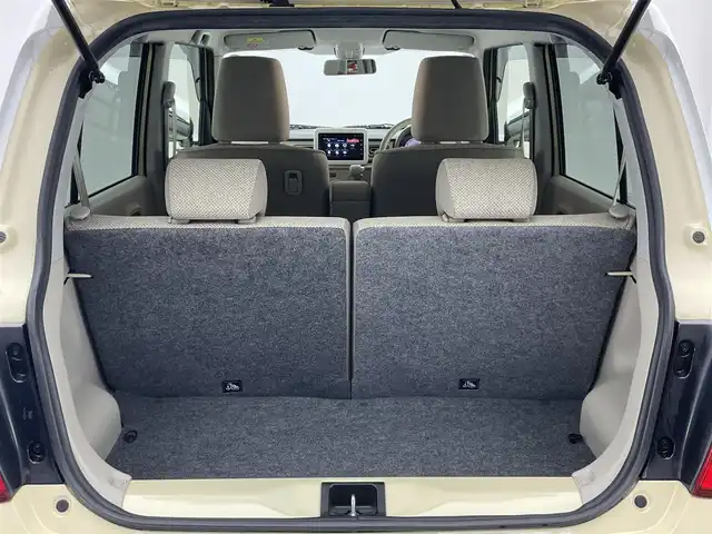 スズキ ラパン S 愛知県 2016(平28)年 5.7万km シフォンアイボリーメタリック 純正ナビ　全方位カメラ　シートヒーター　禁煙車　レーダーブレーキサポート　衝突軽減　ＨＩＤヘッドライト　純正フロアマット　オートライト　ＤＶＤ　ＵＳＢ　フルセグＴＶ　ツートンカラー　プッシュスタート