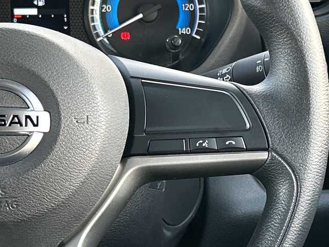 日産 ルークス ハイウェイスター X 佐賀県 2023(令5)年 1.1万km ホワイトパール 純正9インチディスプレイオーディオ(Carplay/Bluetooth/Am/FM)/全方位カメラ/片側パワースライドドア/エマージェンシーブレーキ/コーナーセンサー/車線逸脱警報/前後ドライブレコーダー/ETC/LEDヘッドライト/オートライト/純正14インチアルミホイール/純正フロアマット