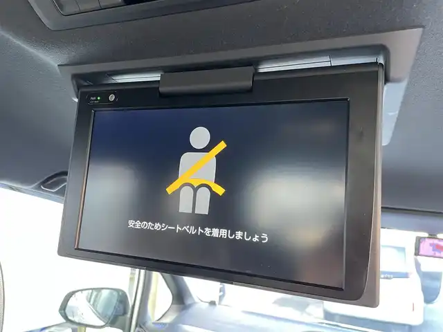 トヨタ ノア Si ダブルバイビーⅡ 東京都 2019(令1)年 5万km ホワイトパールクリスタルシャイン 純正大型ナビ/(CD/DVD/フルセグ/BT/USB)/純正後席モニター/バックカメラ/両側電動スライドドア/前方ドライブレコーダー/ビルトインＥＴＣ/クルーズコントロール/衝突軽減ブレーキ/コーナーセンサー（前/後）/レーンキープアシスト/ＬＥＤヘッドライト/オートハイビーム/フォグランプ/純正フロアマット/純正サイドバイザー/レーダー探知機/シートカバー/スマートキ