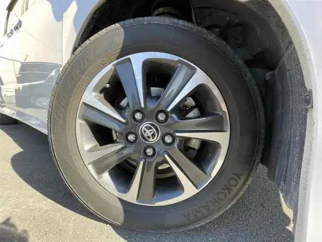 トヨタ ノア Si ダブルバイビーⅡ 東京都 2019(令1)年 5万km ホワイトパールクリスタルシャイン 純正大型ナビ/(CD/DVD/フルセグ/BT/USB)/純正後席モニター/バックカメラ/両側電動スライドドア/前方ドライブレコーダー/ビルトインＥＴＣ/クルーズコントロール/衝突軽減ブレーキ/コーナーセンサー（前/後）/レーンキープアシスト/ＬＥＤヘッドライト/オートハイビーム/フォグランプ/純正フロアマット/純正サイドバイザー/レーダー探知機/シートカバー/スマートキ