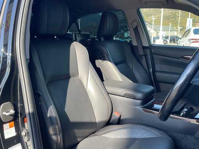 トヨタ クラウン マジェスタ Fバージョン 福岡県 2016(平28)年 6.1万km ブラック 純正ナビ/フルセグTV/Bluetooth/CD/DVD再生機能有/後席社外モニター/本革シート/シートヒーター/エアシート/追従付きクルーズコントロール/純正１７インチアルミホイール/ブラインドスポットモニター/コーナーセンサー/ドライブレコーダー/LEDヘッドライト/フォグライト